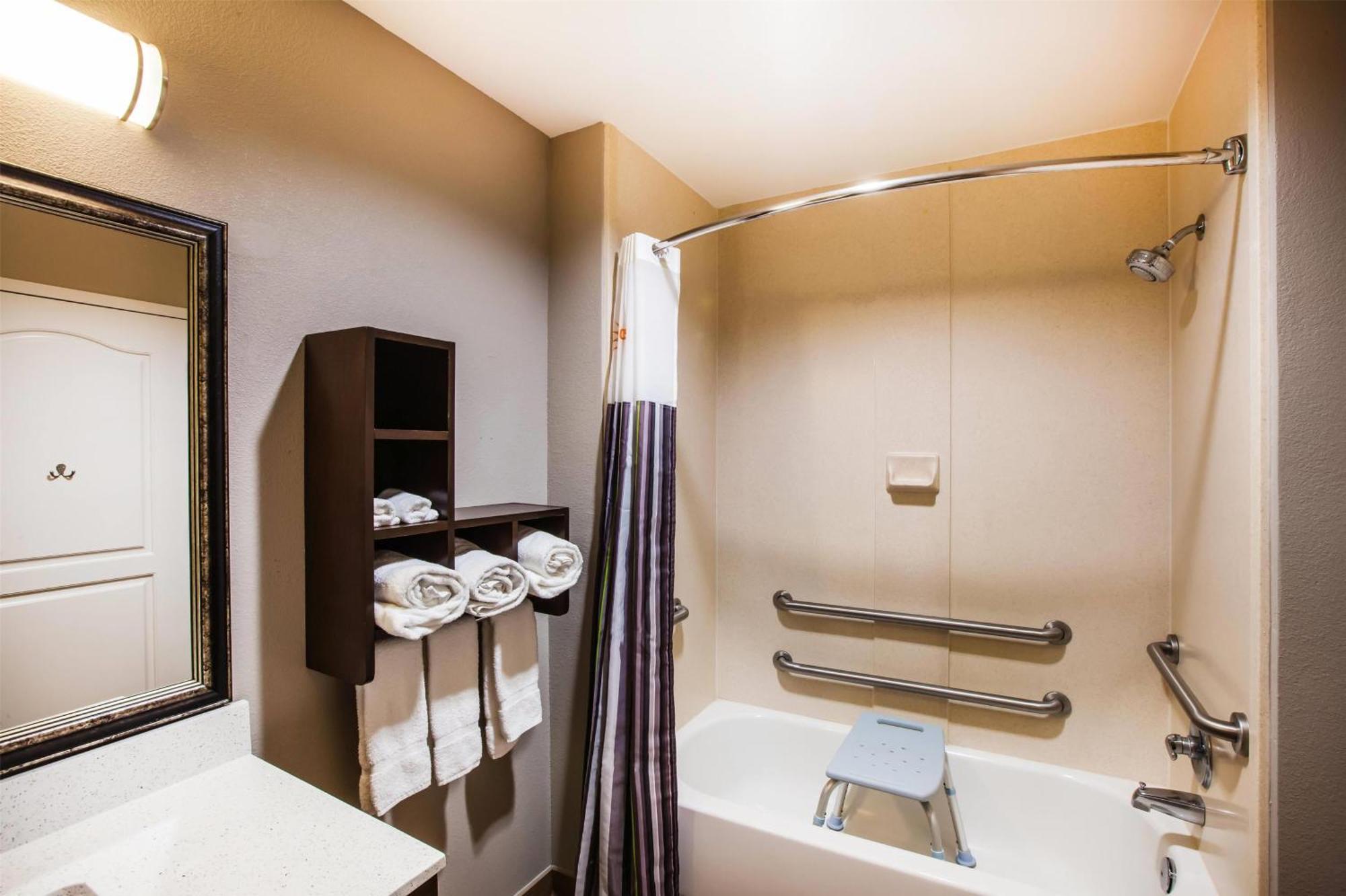 Hotel La Quinta By Wyndham Baton Rouge Denham Springs Esterno foto