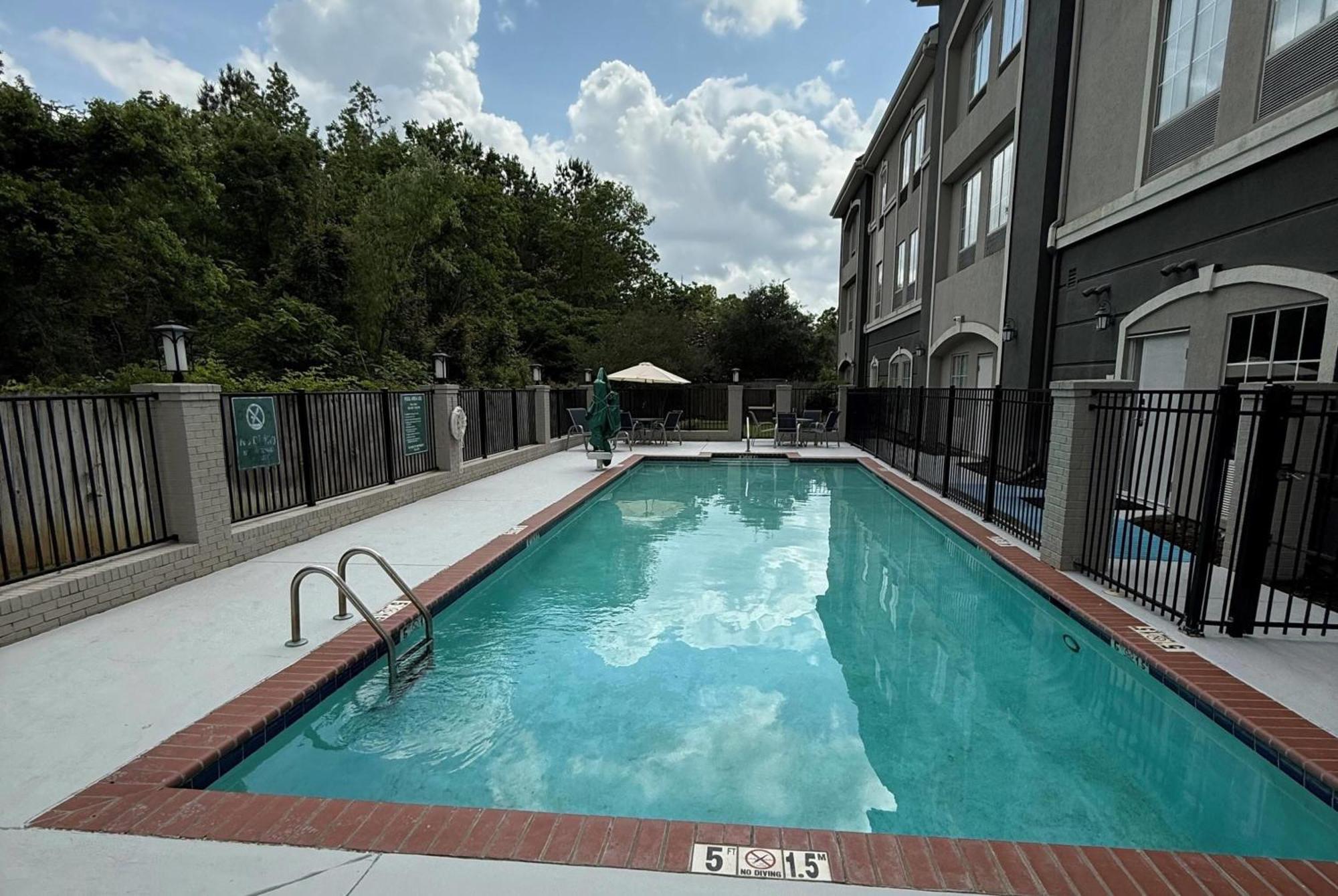 Hotel La Quinta By Wyndham Baton Rouge Denham Springs Esterno foto
